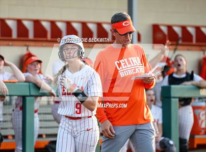 Thumbnail 1 in Sanger @ Celina photogallery.