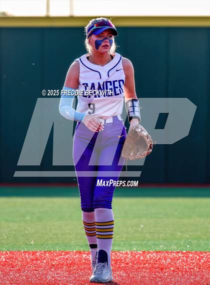 Thumbnail 1 in Sanger @ Celina photogallery.