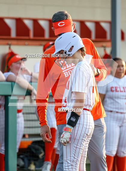 Thumbnail 3 in Sanger @ Celina photogallery.