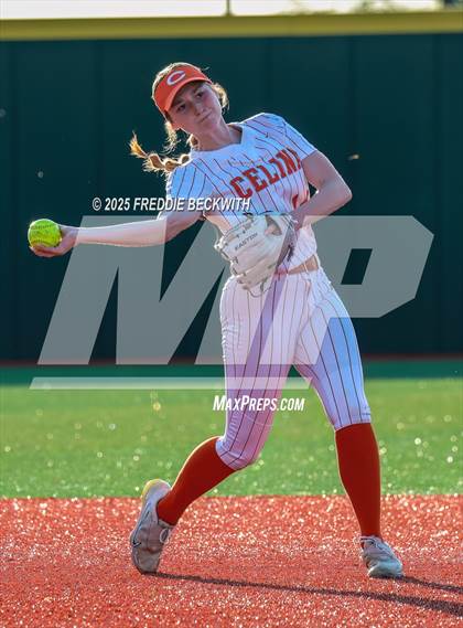 Thumbnail 2 in Sanger @ Celina photogallery.