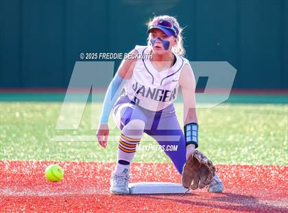 Thumbnail 2 in Sanger @ Celina photogallery.