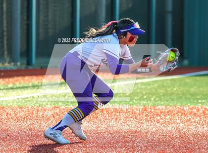 Thumbnail 3 in Sanger @ Celina photogallery.