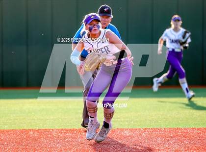 Thumbnail 1 in Sanger @ Celina photogallery.