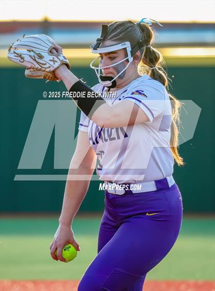 Thumbnail 1 in Sanger @ Celina photogallery.