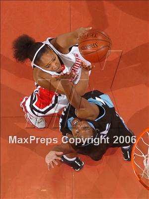 Thumbnail 3 in Troy vs. Villa Park (CIF SoCal D2 Final) photogallery.