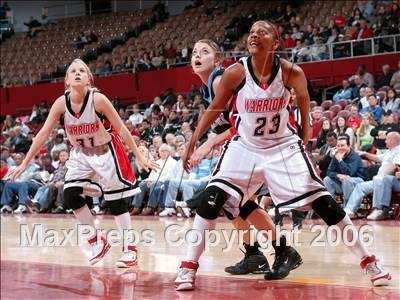 Thumbnail 2 in Troy vs. Villa Park (CIF SoCal D2 Final) photogallery.