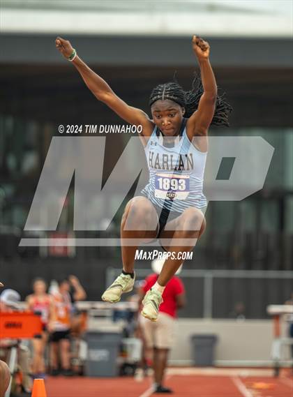 Thumbnail 2 in UIL Girls Track & Field Finals (Day 3) photogallery.