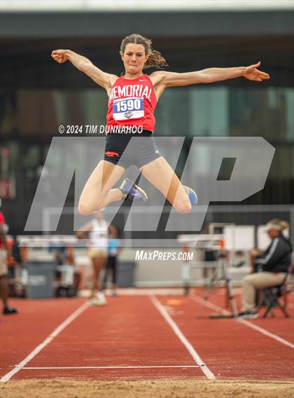 Thumbnail 2 in UIL Girls Track & Field Finals (Day 3) photogallery.