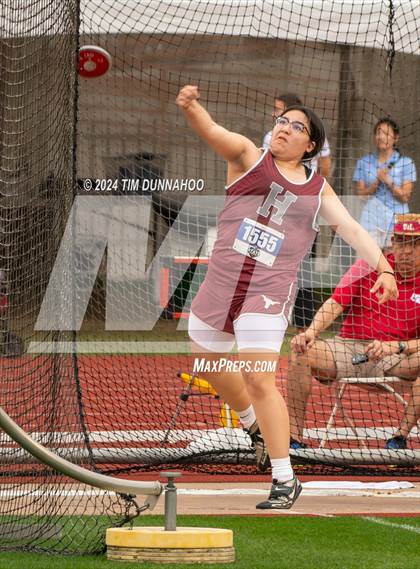 Thumbnail 1 in UIL Girls Track & Field Finals (Day 3) photogallery.
