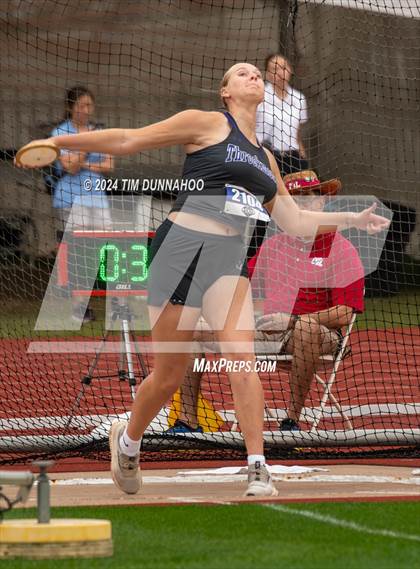 Thumbnail 1 in UIL Girls Track & Field Finals (Day 3) photogallery.
