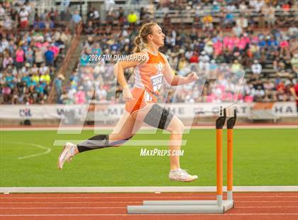 Thumbnail 2 in UIL Girls Track & Field Finals (Day 3) photogallery.