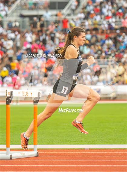 Thumbnail 3 in UIL Girls Track & Field Finals (Day 3) photogallery.
