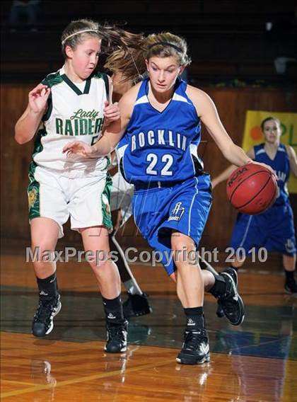 Thumbnail 1 in Rio Americano vs. Rocklin (Placer Classic) photogallery.
