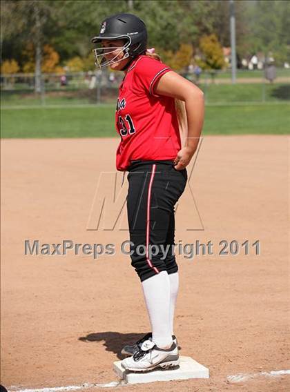 Thumbnail 3 in Ventura vs. Rio Mesa (Simi Tournament) photogallery.