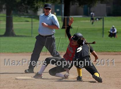 Thumbnail 3 in Ventura vs. Rio Mesa (Simi Tournament) photogallery.