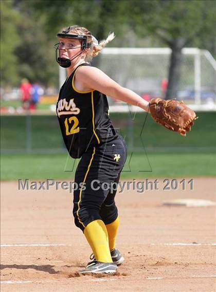Thumbnail 2 in Ventura vs. Rio Mesa (Simi Tournament) photogallery.