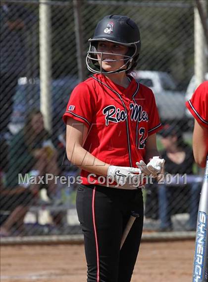 Thumbnail 2 in Ventura vs. Rio Mesa (Simi Tournament) photogallery.