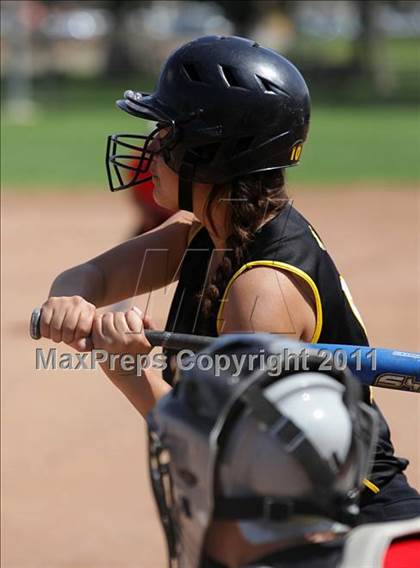 Thumbnail 3 in Ventura vs. Rio Mesa (Simi Tournament) photogallery.