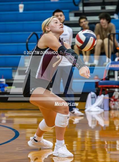 Thumbnail 1 in Lockhart @ Leander photogallery.
