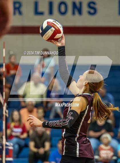 Thumbnail 1 in Lockhart @ Leander photogallery.