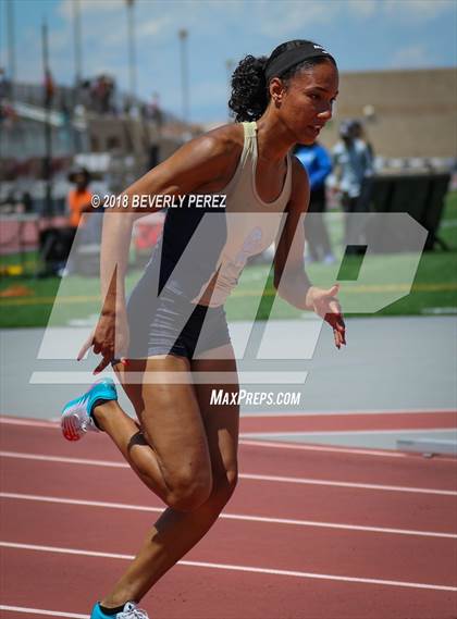 Thumbnail 1 in Golden League CIF Finals (Girls Sprints & Hurdles) photogallery.