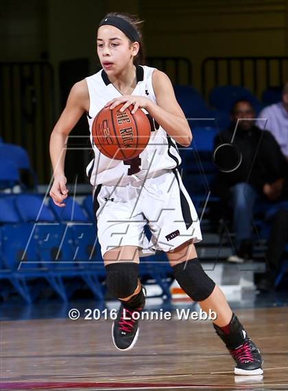 Thumbnail 3 in Ossining vs New Rochelle (Section 1 Class AA Semifinal) photogallery.