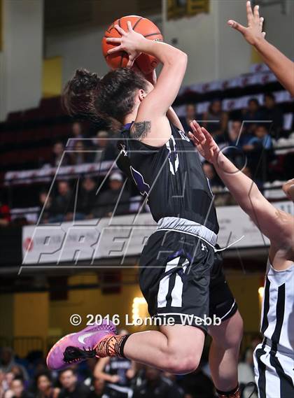 Thumbnail 3 in Ossining vs New Rochelle (Section 1 Class AA Semifinal) photogallery.