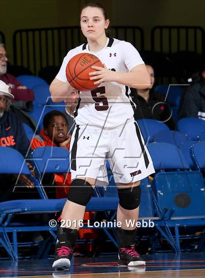 Thumbnail 1 in Ossining vs New Rochelle (Section 1 Class AA Semifinal) photogallery.