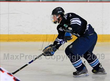 Thumbnail 2 in Wilton vs Lyman Hall (CIAC Division II 1st Round) photogallery.