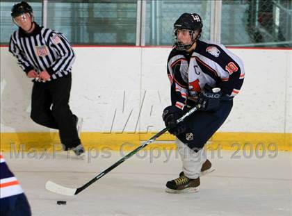 Thumbnail 2 in Wilton vs Lyman Hall (CIAC Division II 1st Round) photogallery.