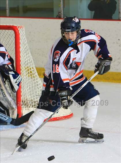 Thumbnail 3 in Wilton vs Lyman Hall (CIAC Division II 1st Round) photogallery.