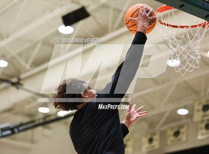 Thumbnail 1 in FR: Pinnacle @ Basha photogallery.