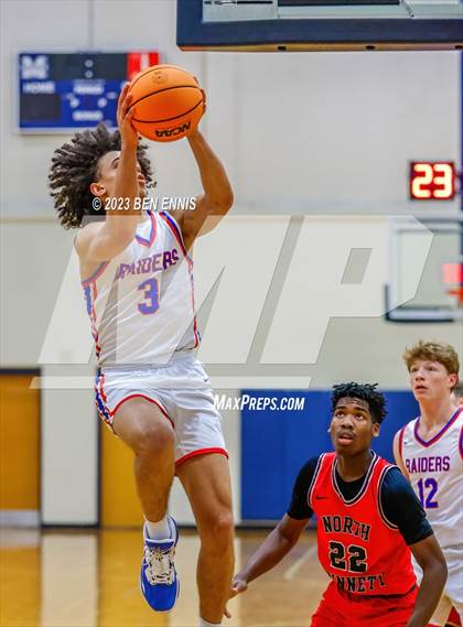 Thumbnail 2 in Riverwood vs. North Gwinnett (Limon Street Classic) photogallery.