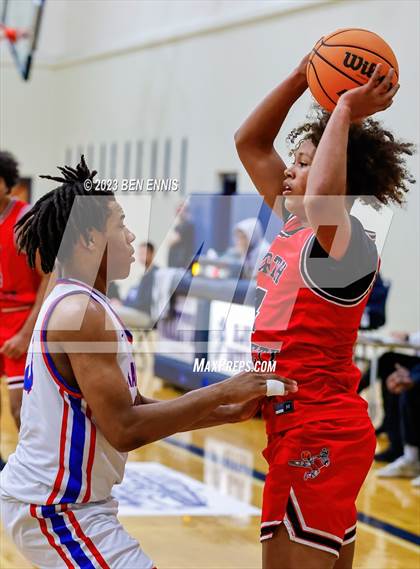 Thumbnail 2 in Riverwood vs. North Gwinnett (Limon Street Classic) photogallery.