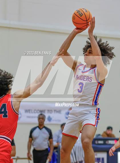 Thumbnail 3 in Riverwood vs. North Gwinnett (Limon Street Classic) photogallery.