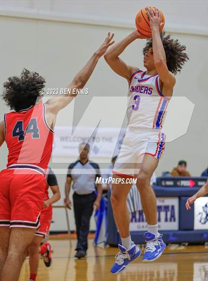 Thumbnail 2 in Riverwood vs. North Gwinnett (Limon Street Classic) photogallery.
