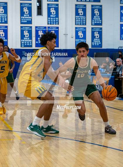 Thumbnail 1 in Ontario Christian @ Damien photogallery.