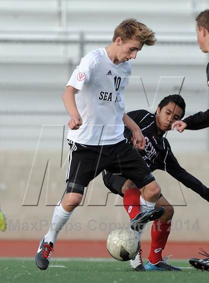 Thumbnail 3 in San Clemente @ Palos Verdes (CIF SS D1 Playoff) photogallery.