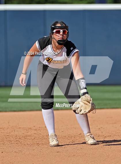 Thumbnail 3 in Pittston vs. Thomas Jefferson (PIAA 5A Championship) photogallery.