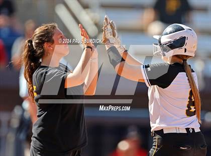 Thumbnail 3 in Pittston vs. Thomas Jefferson (PIAA 5A Championship) photogallery.