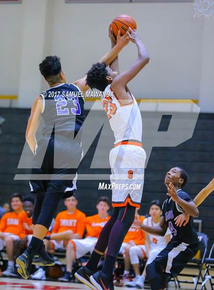 Thumbnail 2 in Grant vs Eastside (Hart Holiday Classic) photogallery.