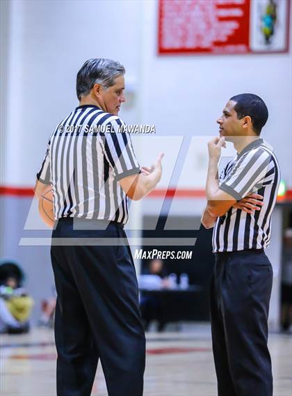Thumbnail 2 in Grant vs Eastside (Hart Holiday Classic) photogallery.