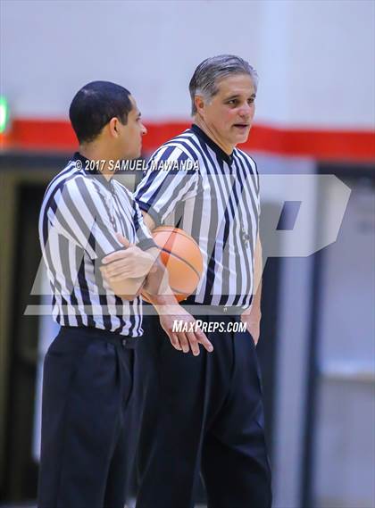 Thumbnail 3 in Grant vs Eastside (Hart Holiday Classic) photogallery.