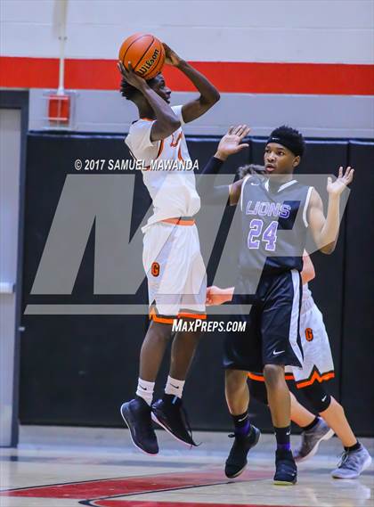 Thumbnail 3 in Grant vs Eastside (Hart Holiday Classic) photogallery.