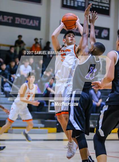 Thumbnail 3 in Grant vs Eastside (Hart Holiday Classic) photogallery.