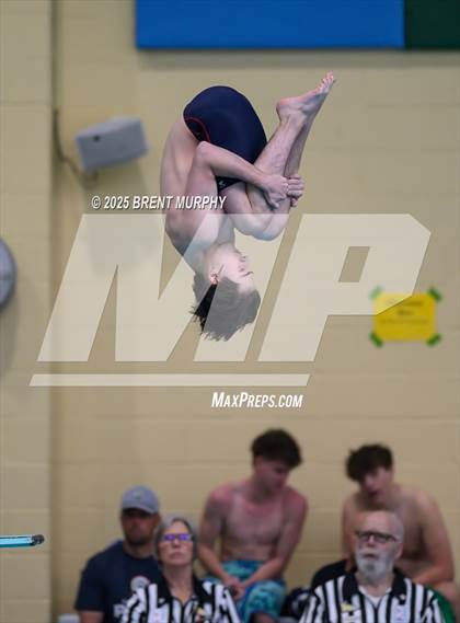 Thumbnail 2 in CHSAA 4A Dive Finals photogallery.