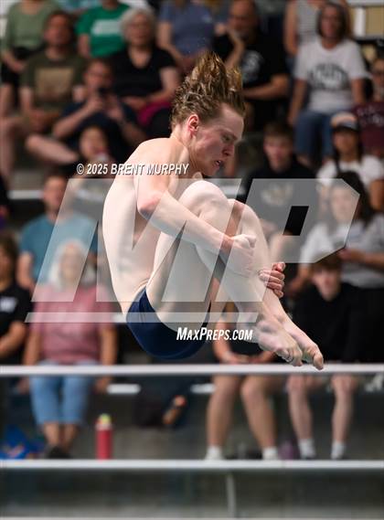 Thumbnail 3 in CHSAA 4A Dive Finals photogallery.