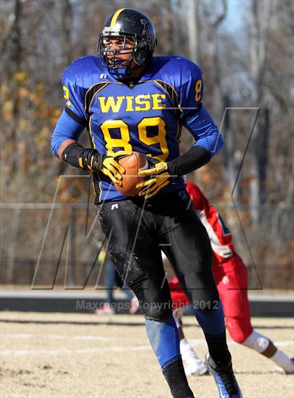 Thumbnail 1 in Wise vs. Suitland photogallery.