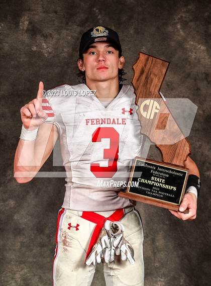 Thumbnail 3 in Ferndale (CIF State D7AA Championship Trophy Awards) photogallery.