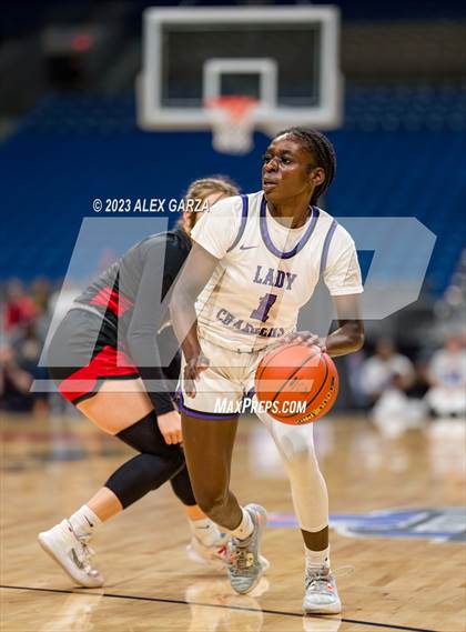 Thumbnail 3 in Fulshear vs Cooper (UIL 5A Basketball Semifinal) photogallery.